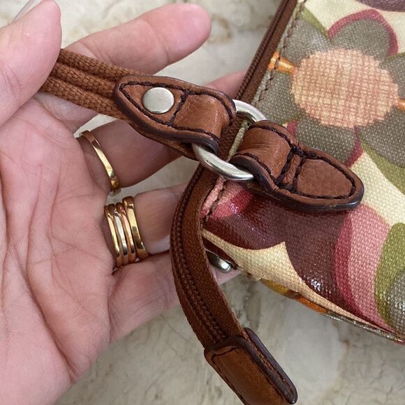 Fossil Key Per Floral Coated Canvas & Leather Cross Body Bag - Picture 8 of 15